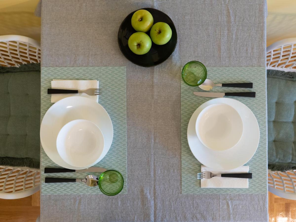 סובוטיקה Green Apple Apartment מראה חיצוני תמונה